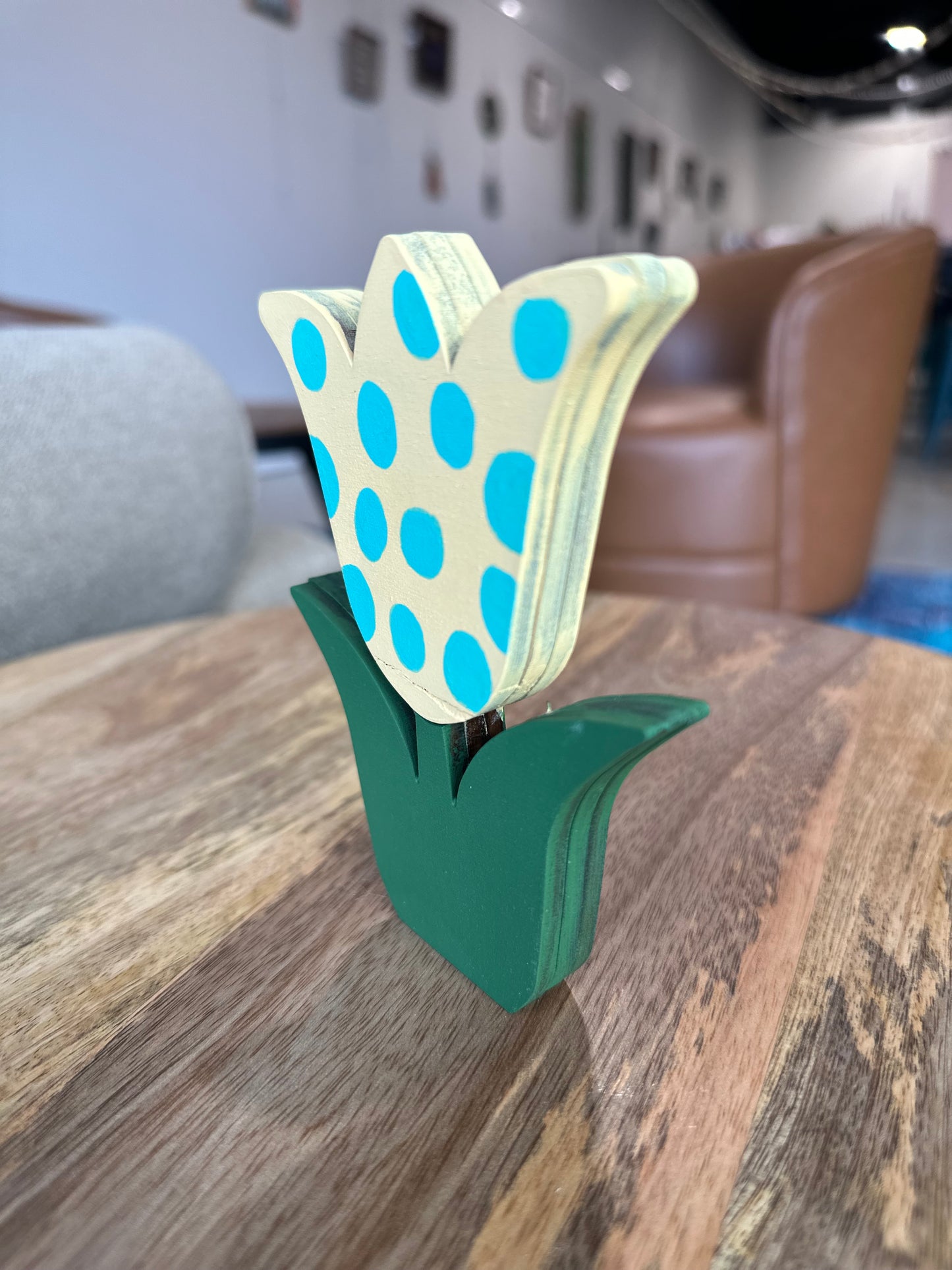Shelf Sitter- Flower Kit