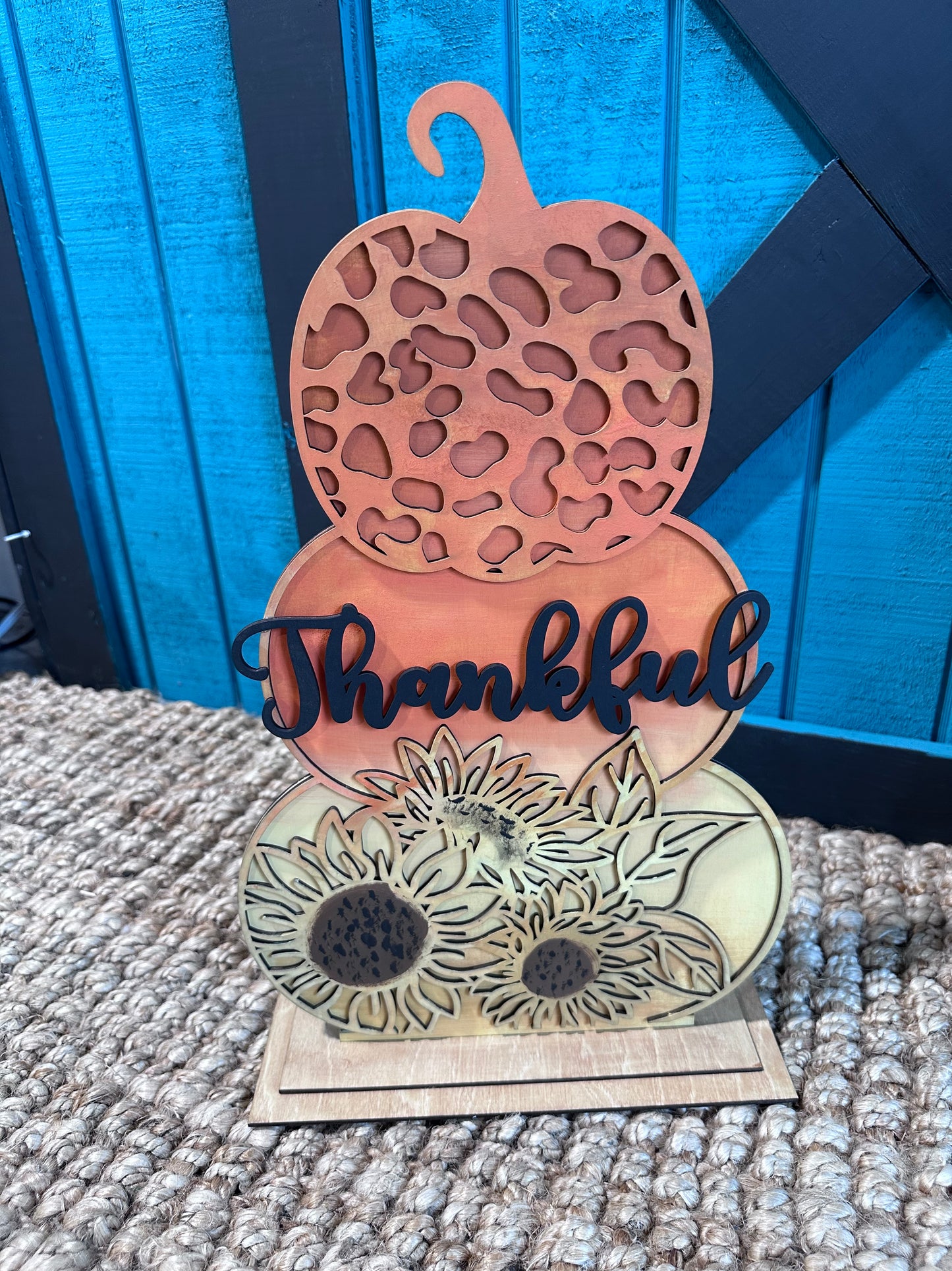 Stacked Pumpkin - Thankful -
