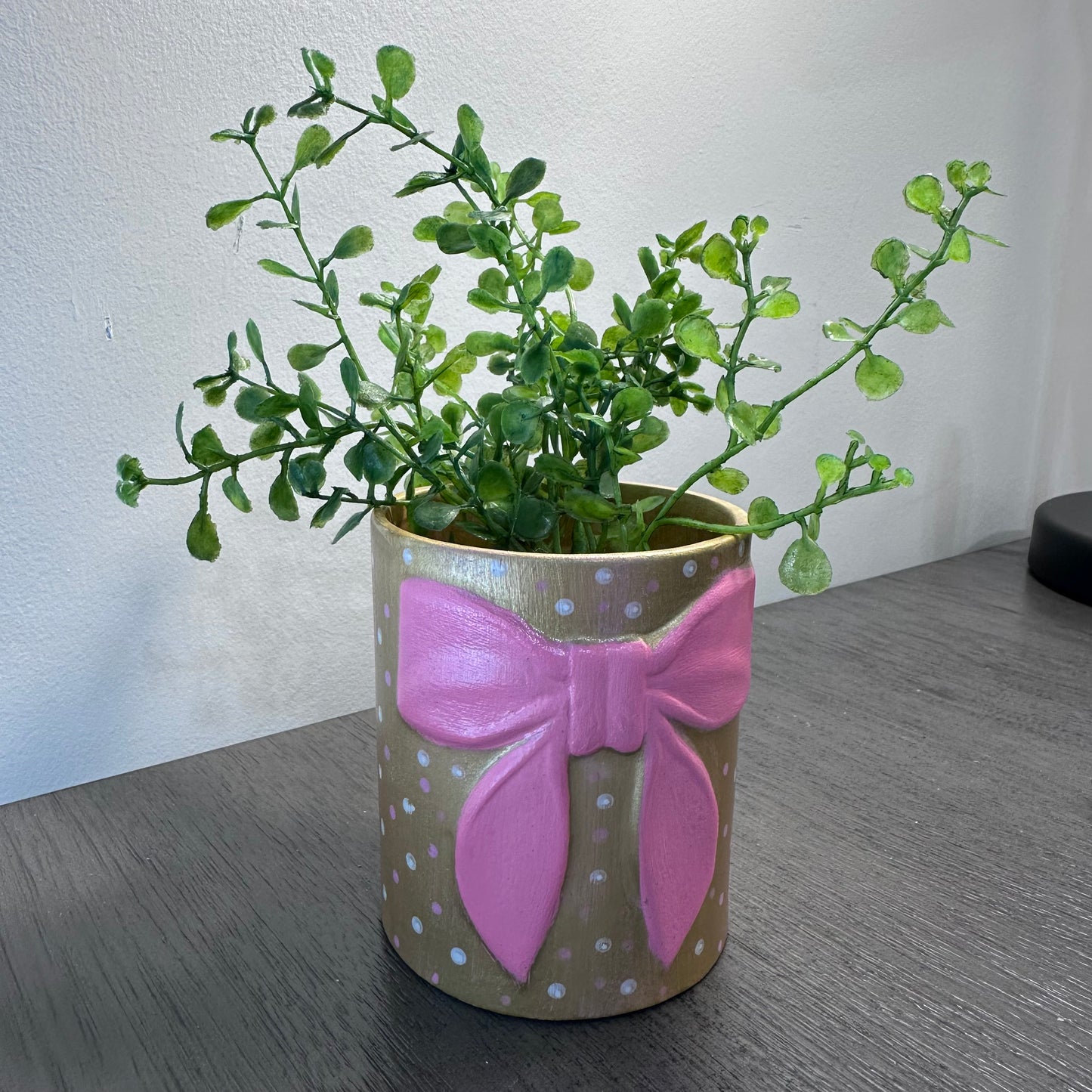 Ceramic with Bow - Perfect size for holding a small plant or pencils!