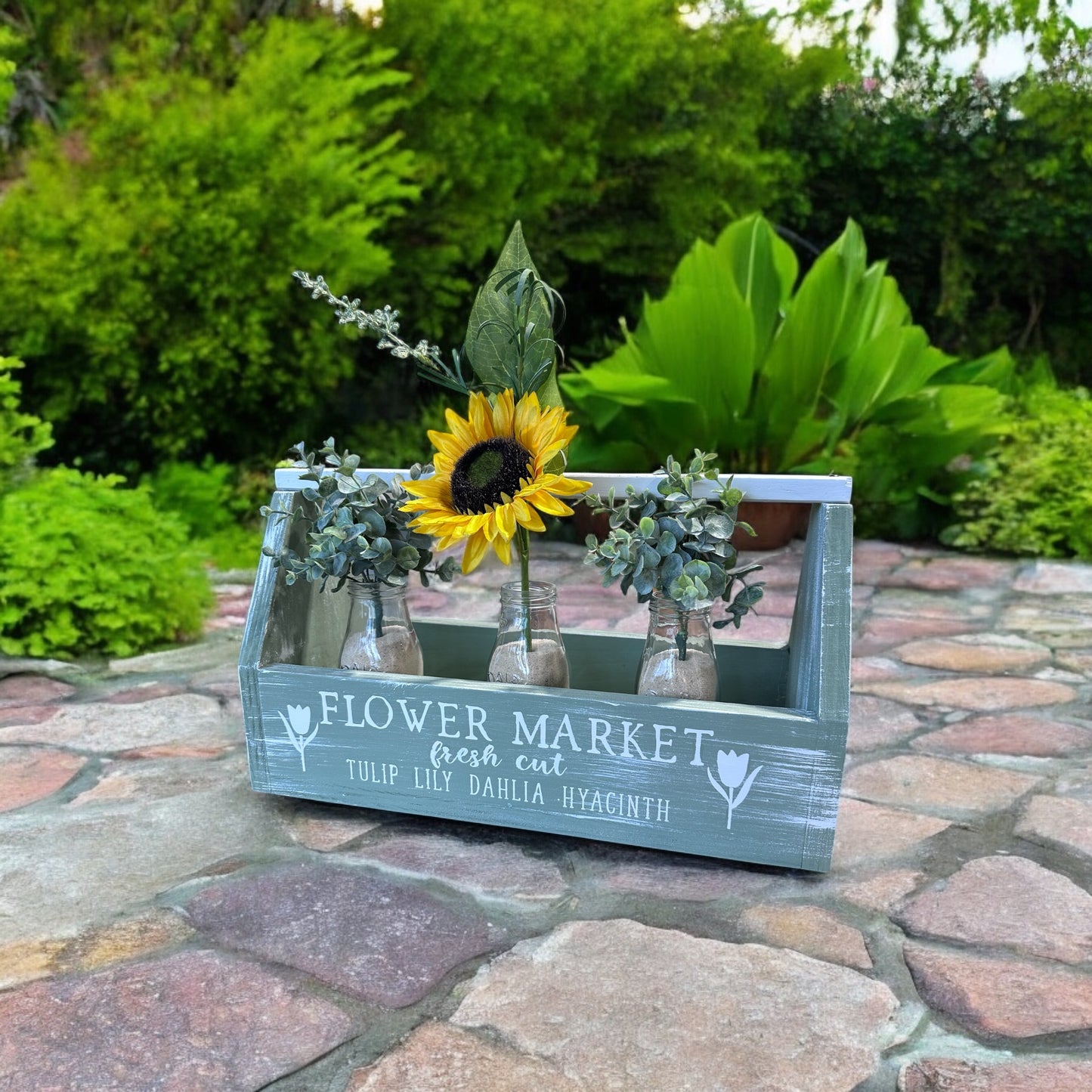 Garden Tote Centerpiece