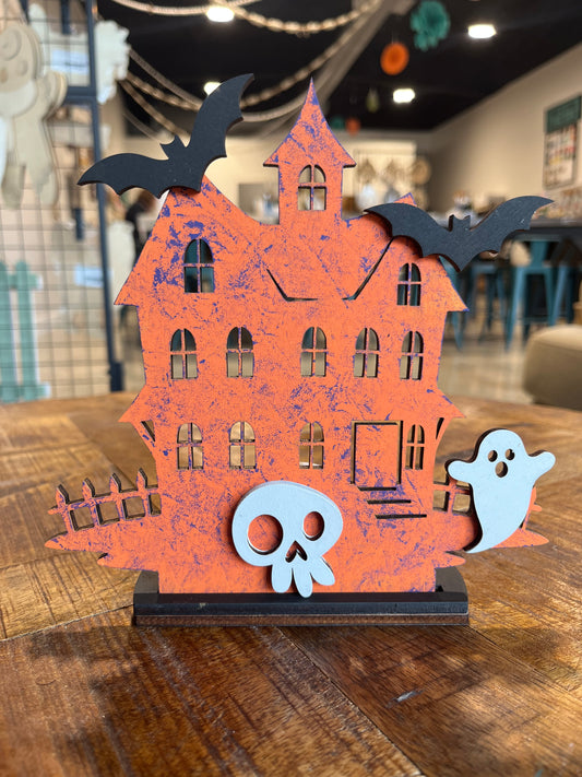 Lighted Spooky Shelf Decor