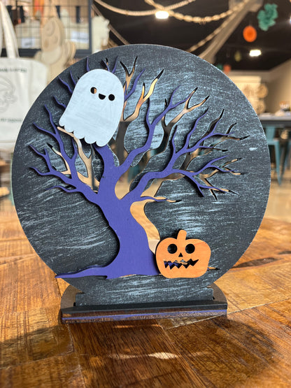Lighted Spooky Shelf Decor