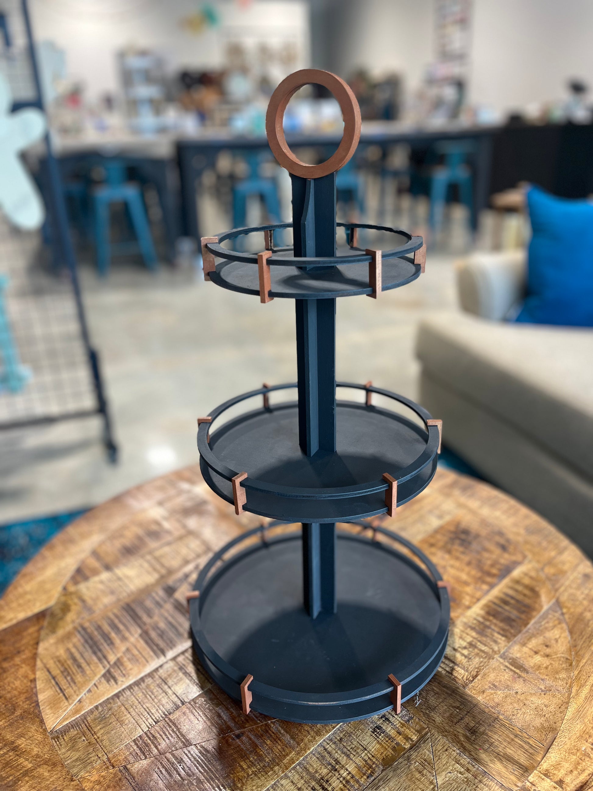 Tiered tray customizable DIY Project 21" tall x 11" wide